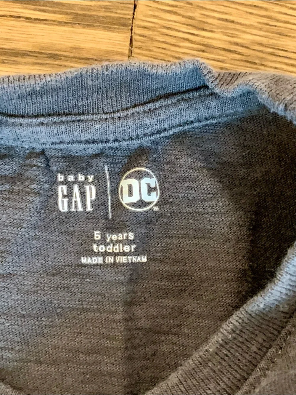 Baby Gap Kids Batman T-Shirt w/ Removable Cape Size 5T